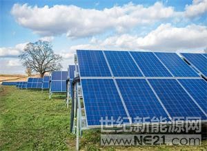 近日,Downer公开宣布获得了Belectric Solar和Battery的合同,将在澳大利亚新南威尔士州南部建造位于SE的349MW Limondale太阳能农场。
Downer将在澳大利亚建造349MW太阳能项目
Downer公用事业公司的执行董事表示,“我们很高兴能与Limlectric太阳能农场的Belectric公司合作,这将为当地社区带来显着的经济和环境效益