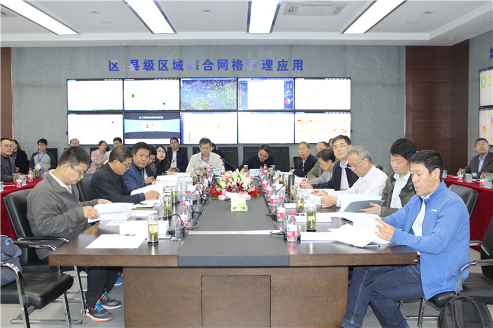 　　【中国仪表网 仪表研发】10月21日，河北省发改委在先河环保环境大数据应用中心，组织召开由先河环保承担的&ldquo;环境监测仪器系统技术国家地方联合工程实验室&rdquo;验收会。经过专家评审一致同意通过验收