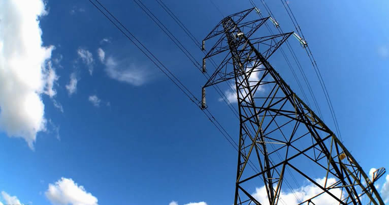 【电缆网讯】截至今年6月，五凌电力有限公司总装机752.9万千瓦，在建项目73.2万千瓦，清洁能源占比84%，水电装机容量位居湖南电力市场第一位。