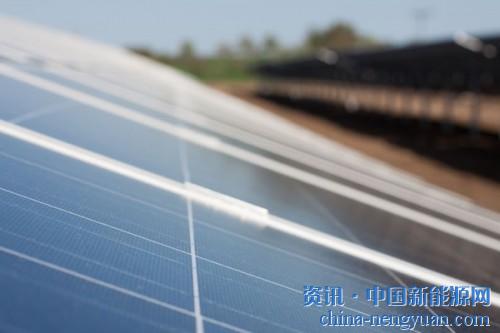 根据国际可再生能源署（IRENA）最新发布的报告，即便没有补贴，包括太阳能、风能在内的可再生能源也已经成为当前全球最便宜的发电来源。其中，在全球某些地区，光伏发电成本已经下降至0.04美元/千瓦时。智利、墨西哥、秘鲁、沙特、阿联酋等太阳能资源尤其丰富的地区，光伏发电拍卖价甚至还曾破纪录地达到0.03美元/千瓦时的低价。