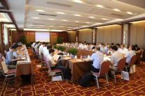 中国电力新闻网讯记者栗清振通讯员田雨阳报道7月30日，中国智慧能源产业联盟和中国华能集团联合举办了第一期智慧能源产业沙龙。50余位来自中国华电集团、国家电力投资集团、中国能源建设集团、中广核股份有限公司、中国电力企业联合会等30余家企业、协会的代表参加了本次会议，预测未来工业发展趋势，探索工业互联网与能源行业深度融合，展示智慧电厂建设成就和工业数据智能应用实践。