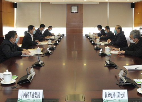 3月31日，国家电网有限公司总经理、党组副书记辛保安在公司总部会见中国核工业集团有限公司副总经理、党组成员李清堂，双方就贯彻落实“四个革命、一个合作”能源安全新战略，加强合作沟通、促进清洁能源开发消纳等事宜进行深入交流，表示将以实际行动服务“六稳”工作，促进经济社会发展。