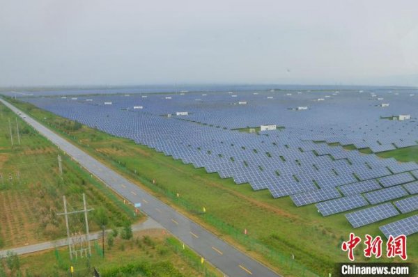 青海省能源局9日消息，目前青海省启动了光伏平价项目申报，建设规模120万千瓦，上网电价按照0.2277元/千瓦时执行，为全国最低。