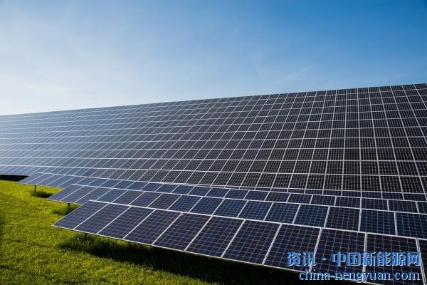根据一篇最新的报道，阿达尼绿色能源(AdaniGreenEnergy，AGEL)从印度太阳能公司(SECI)获得了目前最大的太阳能发电站协议，将开发8GW的太阳能项目。这笔订单将带来60亿美元的投资。
